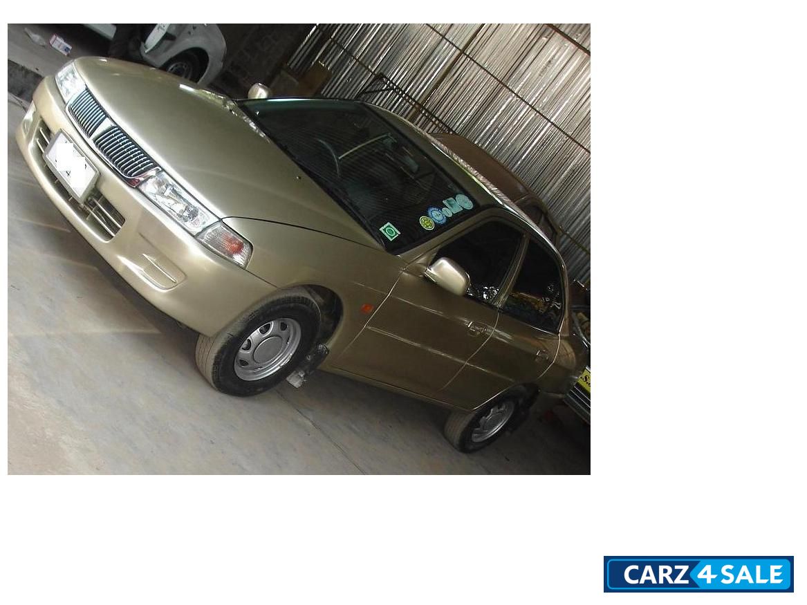 Siver Mitsubishi Lancer