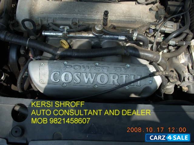 Ebony Black Ford Mondeo