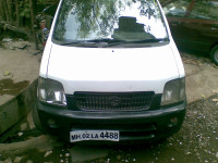 White Maruti Suzuki Wagon R