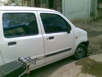 White Maruti Suzuki Wagon R