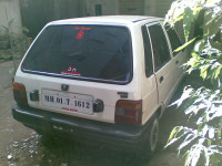 White Maruti Suzuki 800