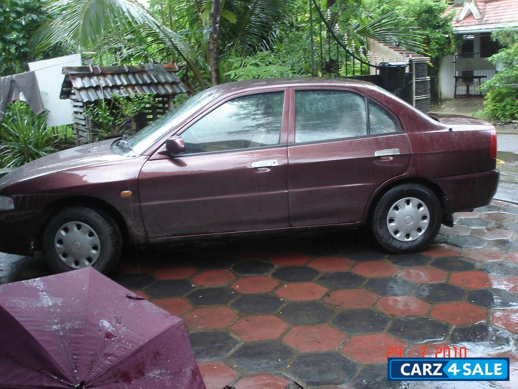 Coffee Brown Mitsubishi Lancer