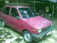 Maroon Maruti Suzuki 800