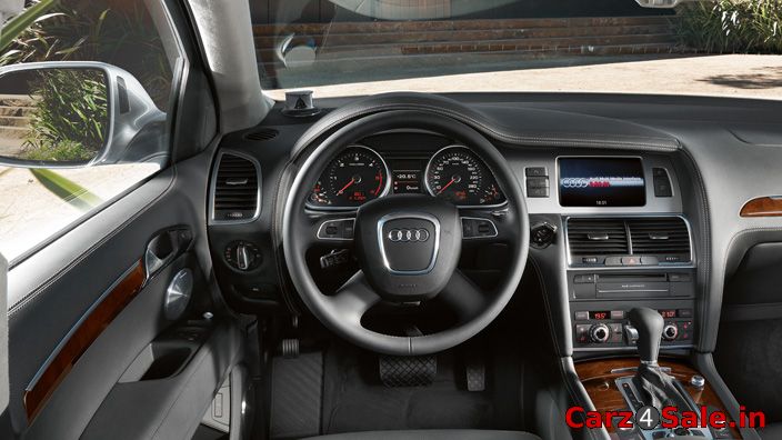 Audi Q7 4.2 TDI Quattro - Audi Q7 Steering wheel