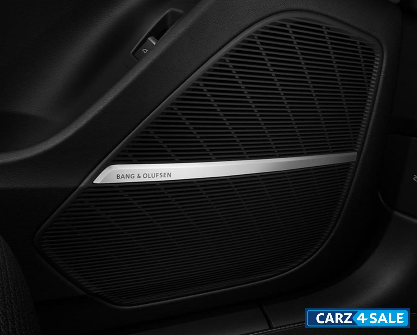 Audi Q7 Signature Edition Bang & Olufsen Premium 3D Sound System with 19 speakers and 730 watts output