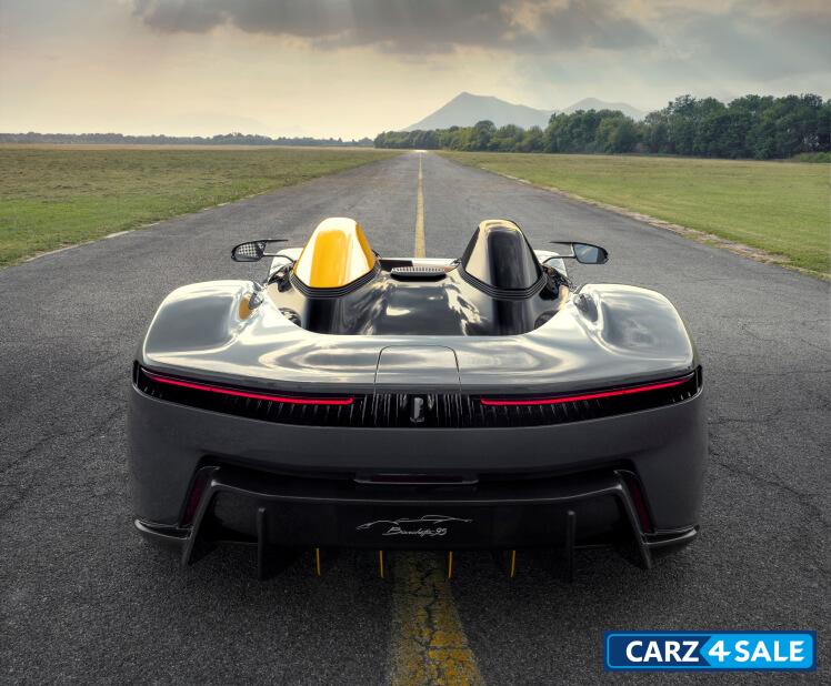 Automobili Pininfarina B95