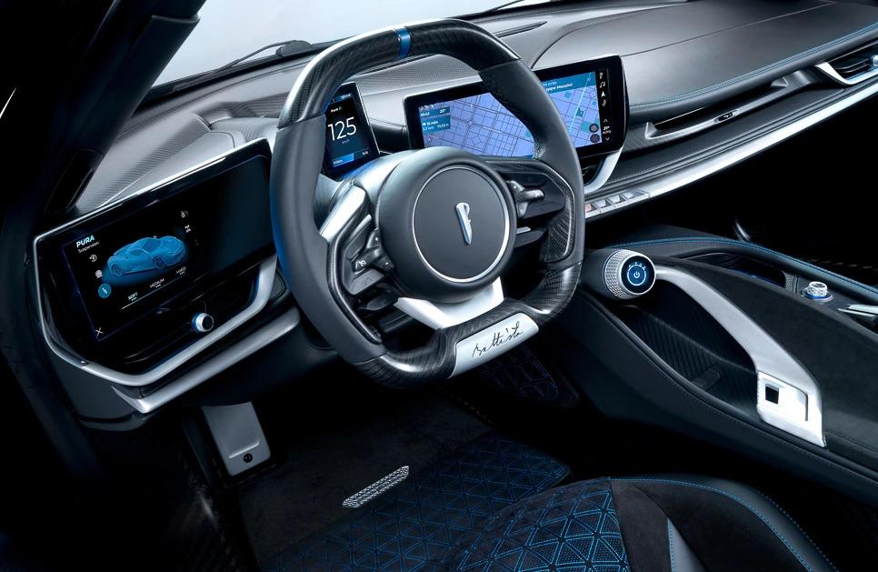 Automobili Pininfarina Battista GT Infotainment