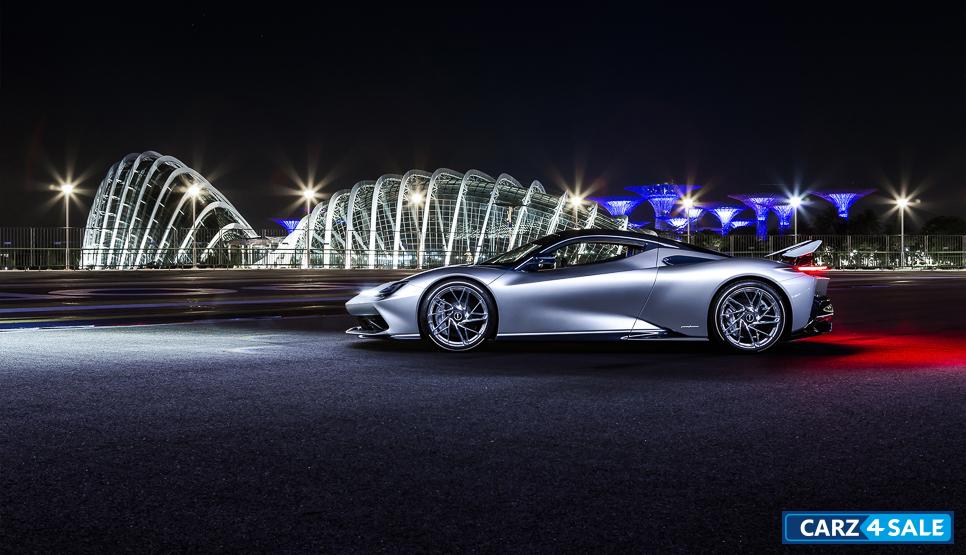 Automobili Pininfarina Battista GT