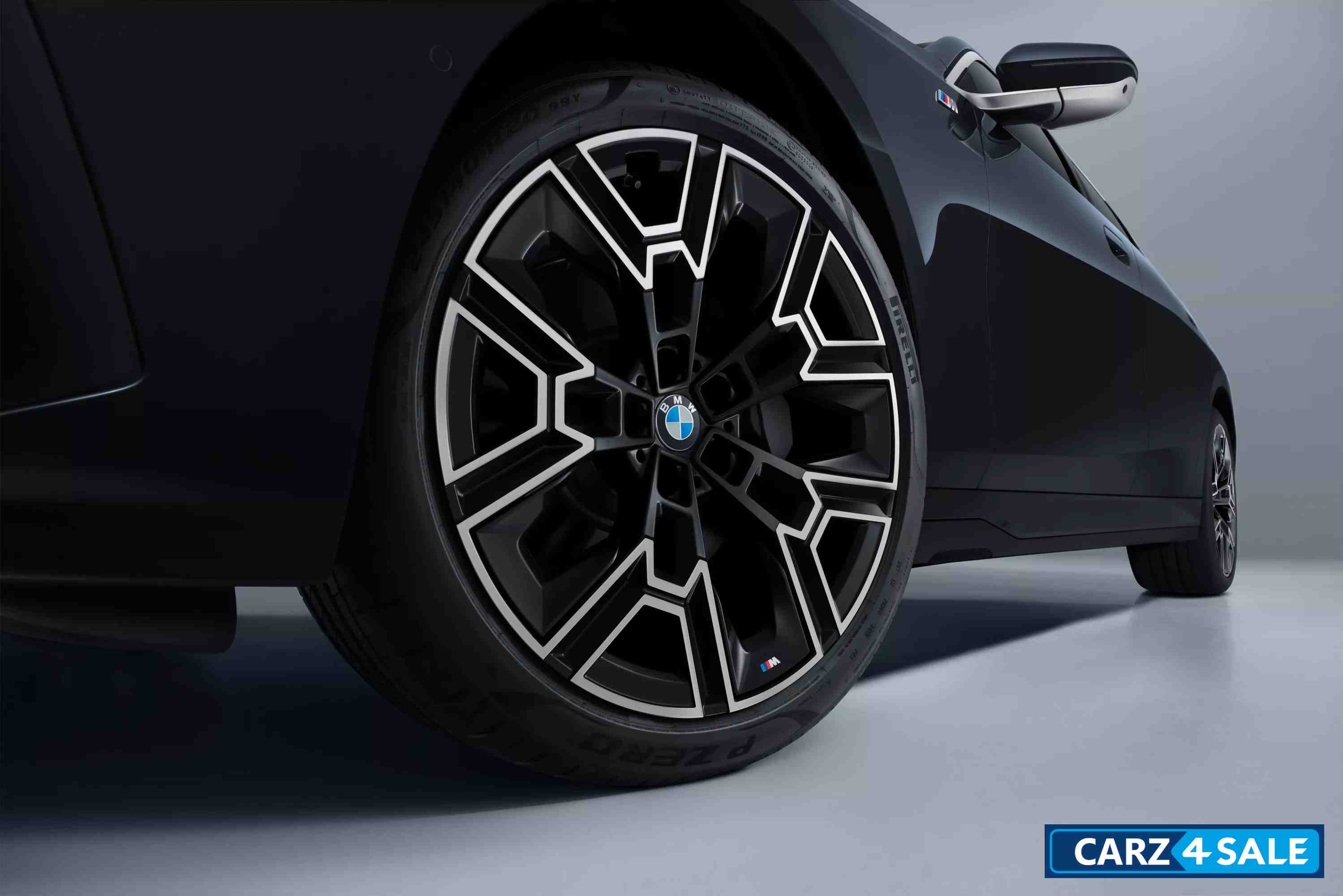 BMW i5 LWB 20 M Alloy Wheels