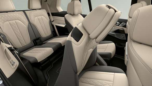 BMW X7 xDrive40d M Sport Diesel AT - Roomy and comfortable rear compartment