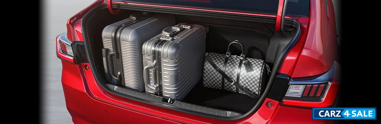 Honda Amaze 2024 Large Boot Space (416 L)