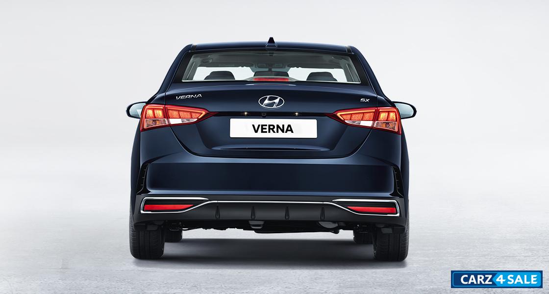 Hyundai Verna 1.5L MPi S Petrol Rear View