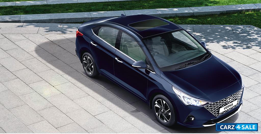 Hyundai Verna 1.5L MPi S Petrol Top View