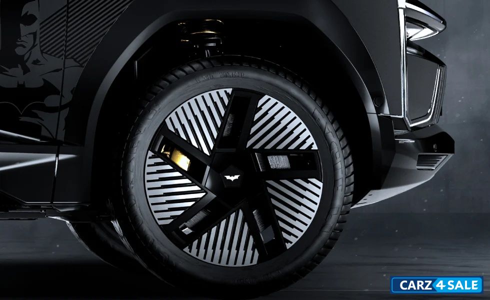 Mahindra BE 6 Batman Edition R20 alloy wheels