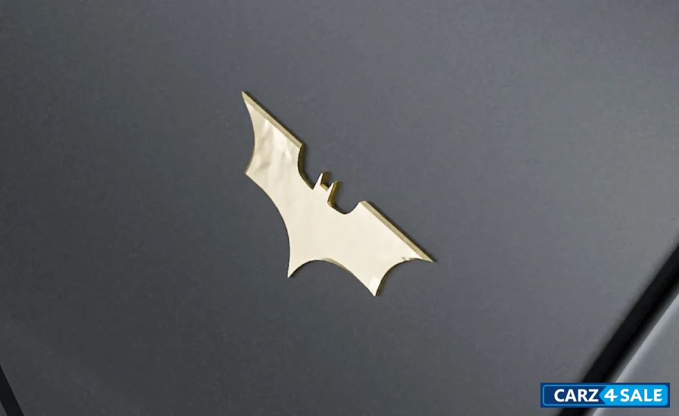 Mahindra BE 6 Batman Edition The Bat Emblem, as seen in 'The Dark Knight' Trilogy, uniquely placed on: Hub caps, Front quarte