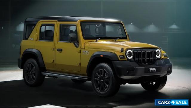 Mahindra Thar Roxx Star Edition Diesel AT (2WD)
