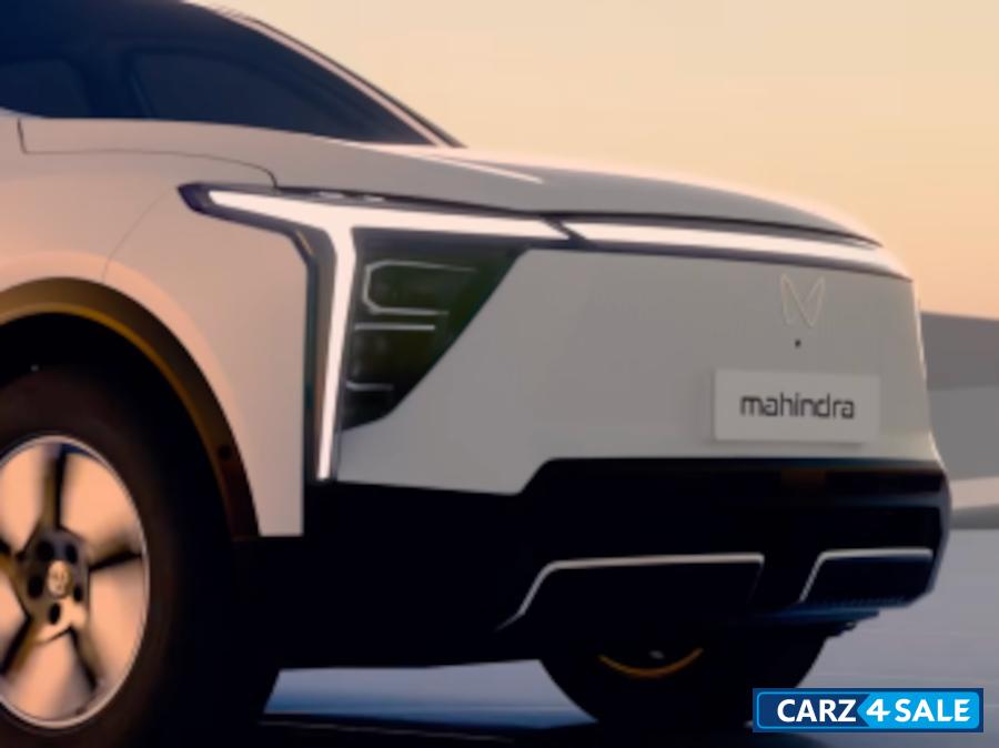 Mahindra XEV 9S LED DRL