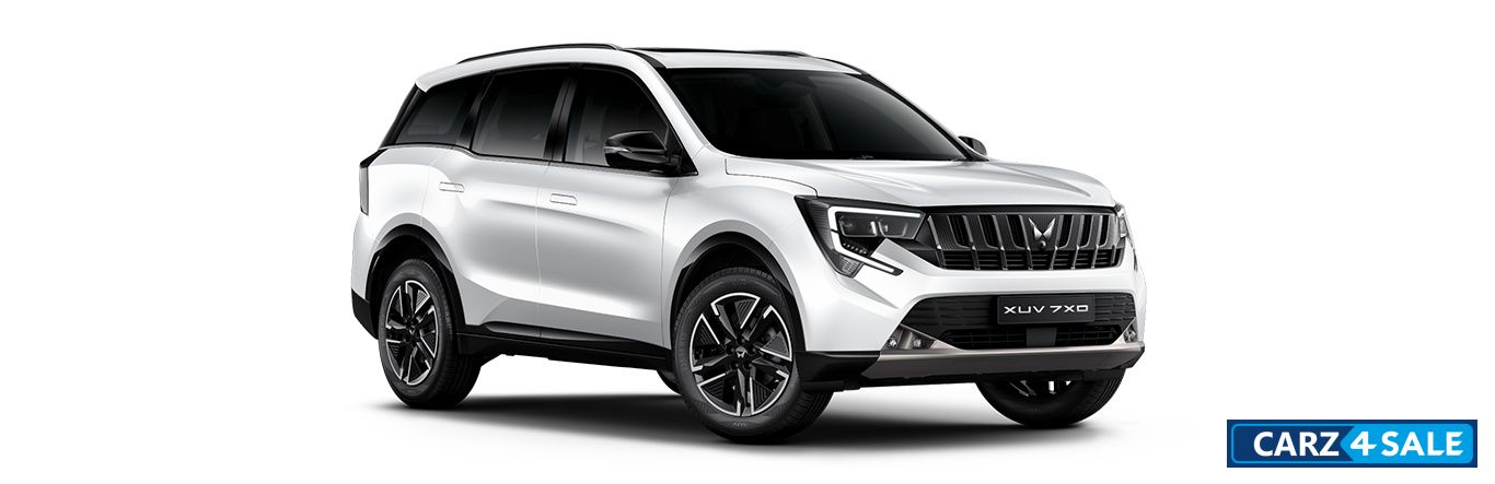 Mahindra XUV 7XO Everest White