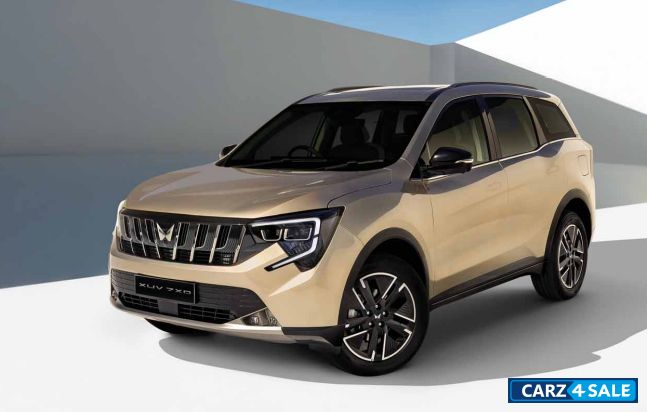 Mahindra XUV 7XO