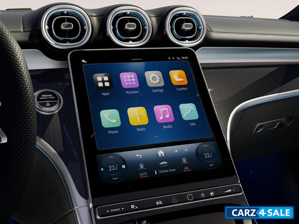 Mercedes-Benz CLE 300 Cabriolet 4MATIC 30.2 cm (11.9-inch) central display