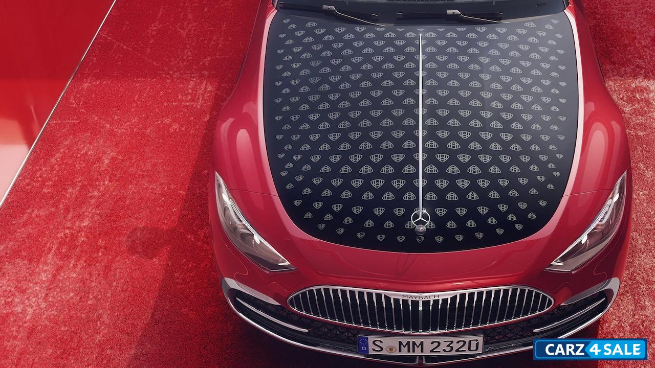 Mercedes-Benz Maybach SL 680 Monogram Series Bonnet in contrast color
