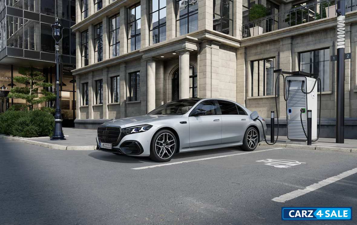 Mercedes-Benz S-Class 450e PHEV 2026