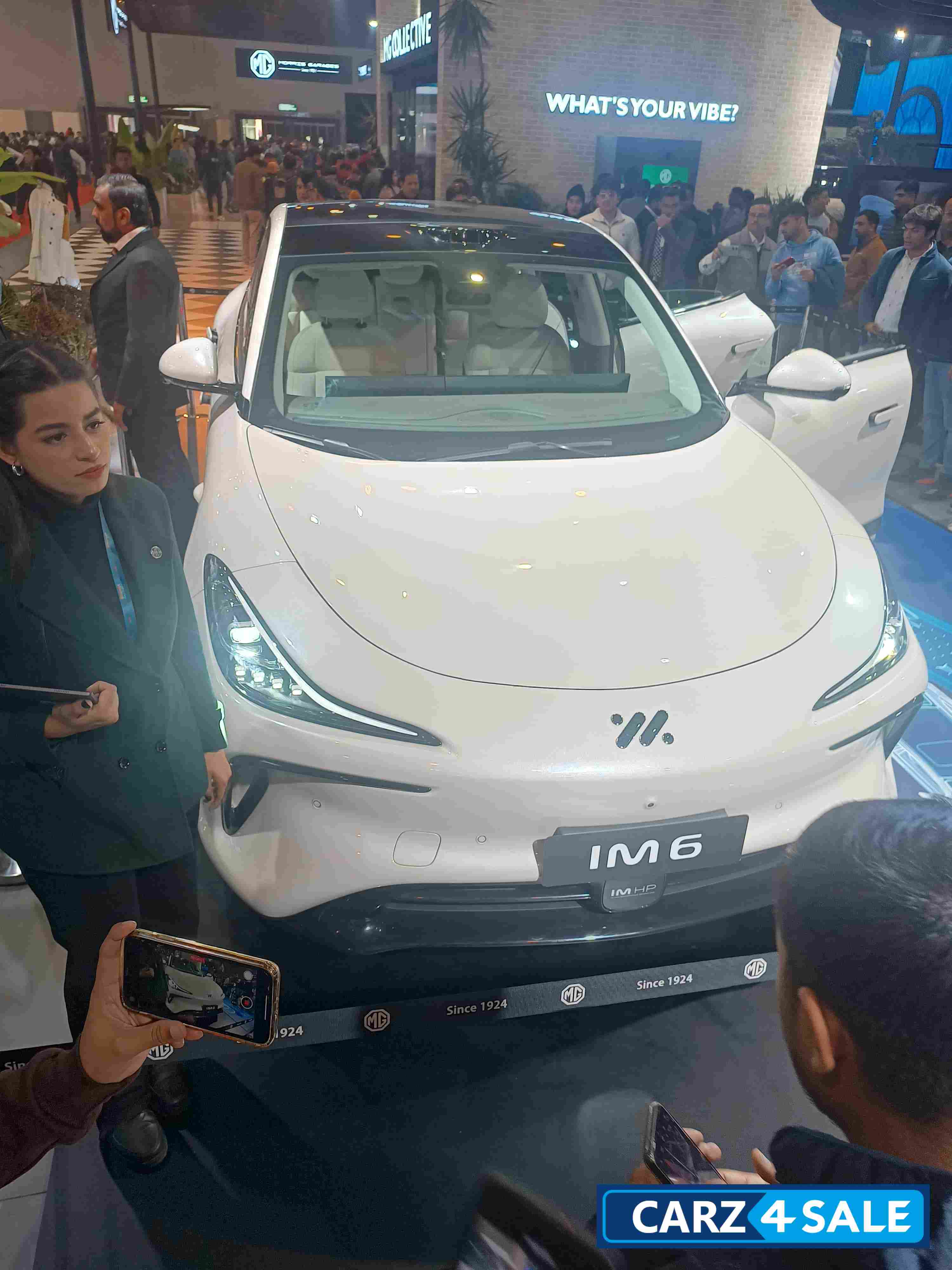 MG IM6 Picture from the Bharat Mobility Global Expo 2025 (Auto Expo 2025)