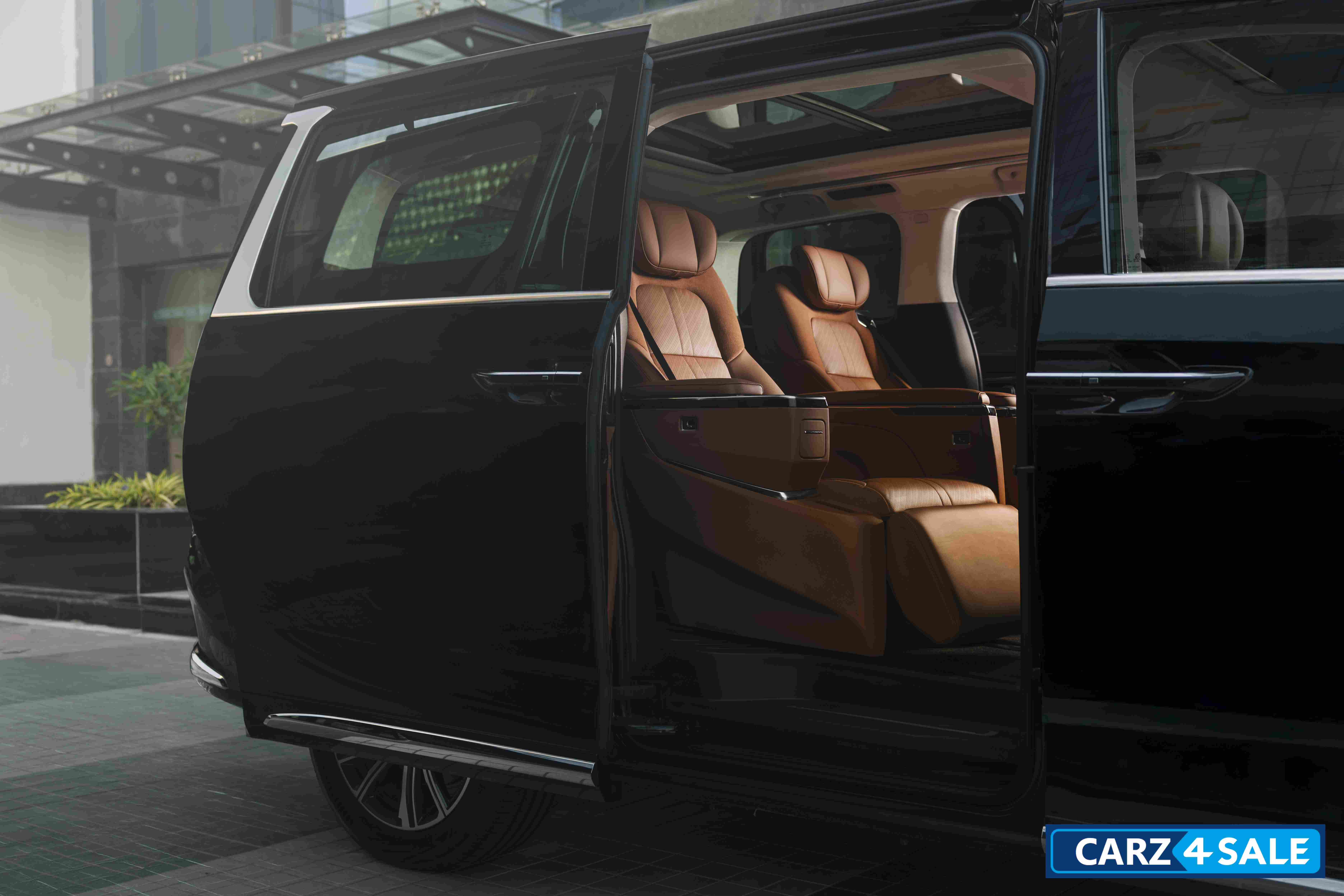 MG M9 Presidential Limousine