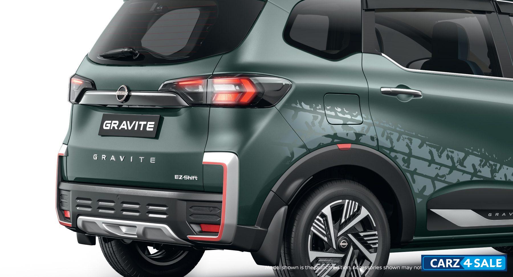 Nissan Gravite Crystal Edge LED Tail Lamps