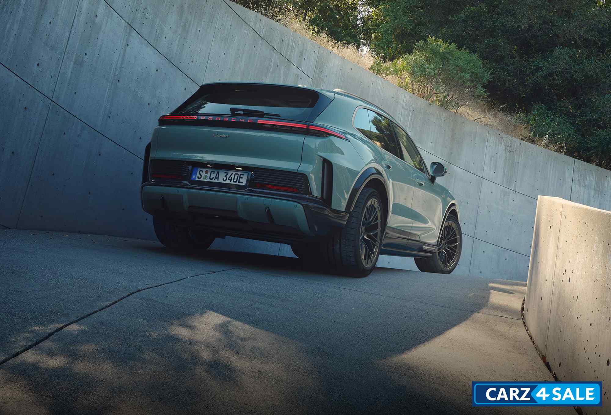 Porsche Cayenne Turbo Electric