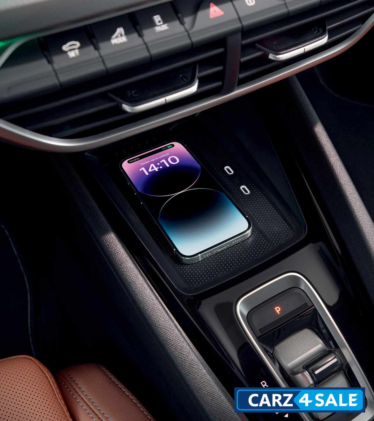 Skoda Octavia vRS Wireless charging 15 W with ventilation