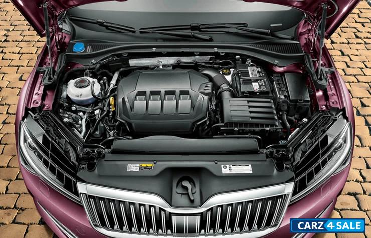 Skoda Superb 2024 2.0 TSI Petrol Engine