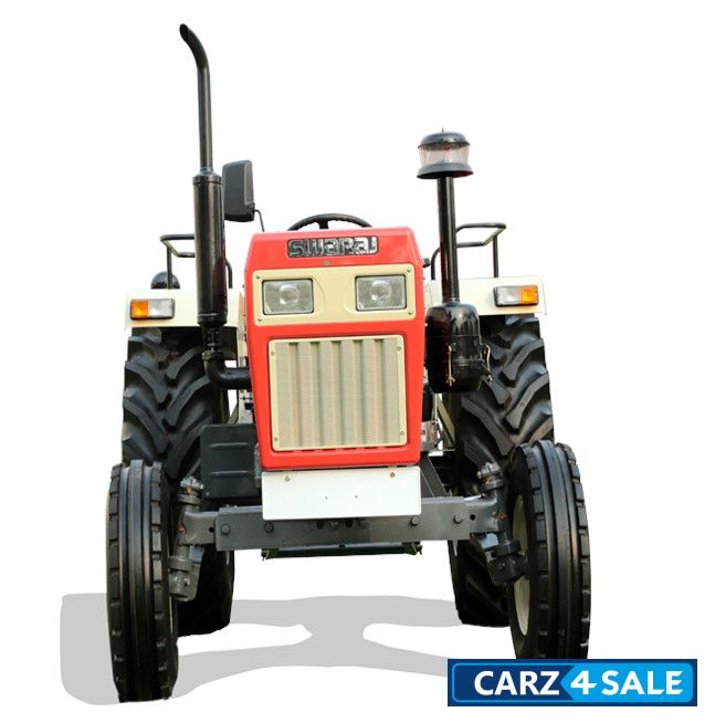 Swaraj 960 FE Tractor - Front View