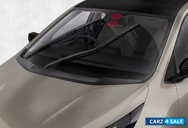 Tata Altroz 2025 Rain Sensing Wipers