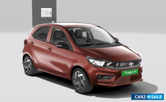Tata Tiago EV XT Long Range 2025
