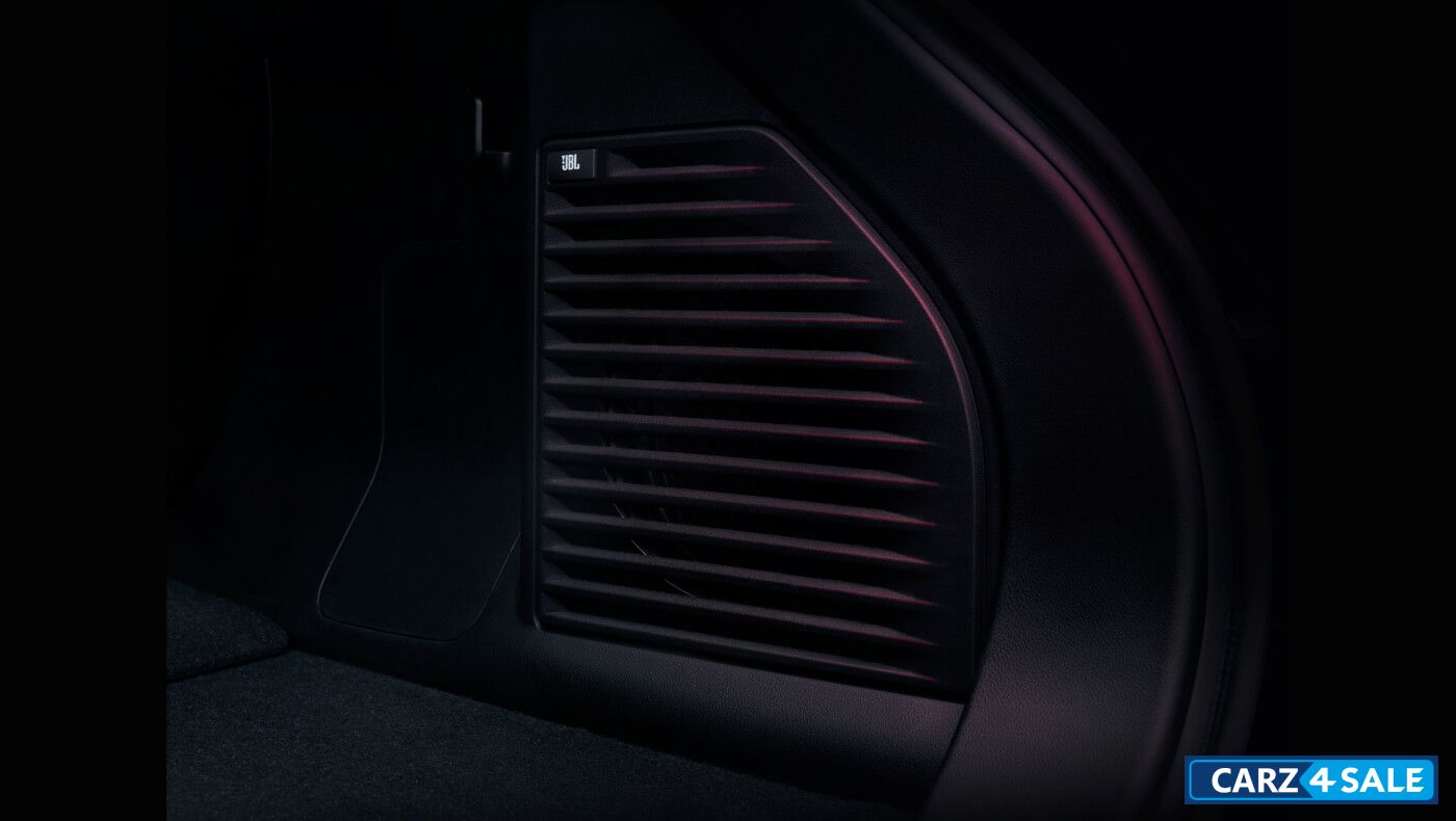 Toyota Urban Cruiser Ebella