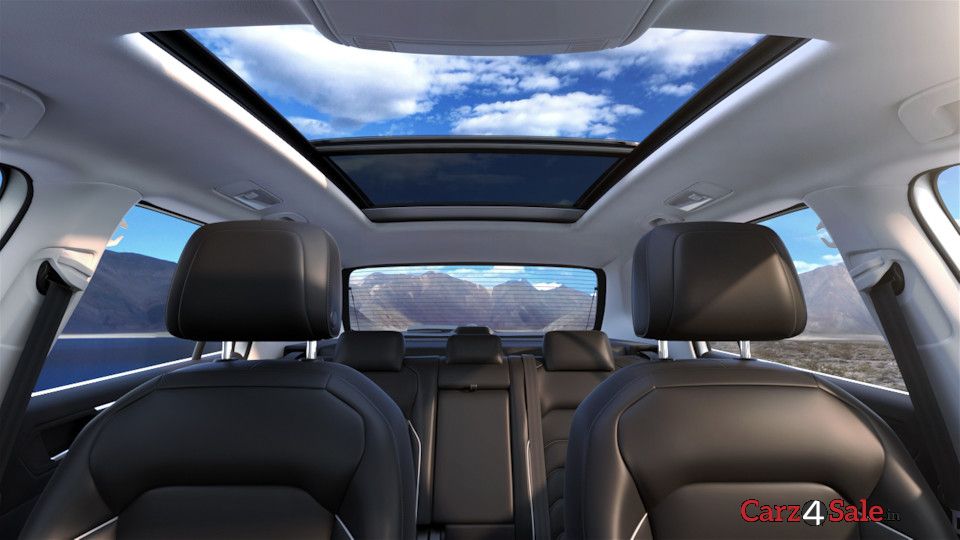 Wide sunroof