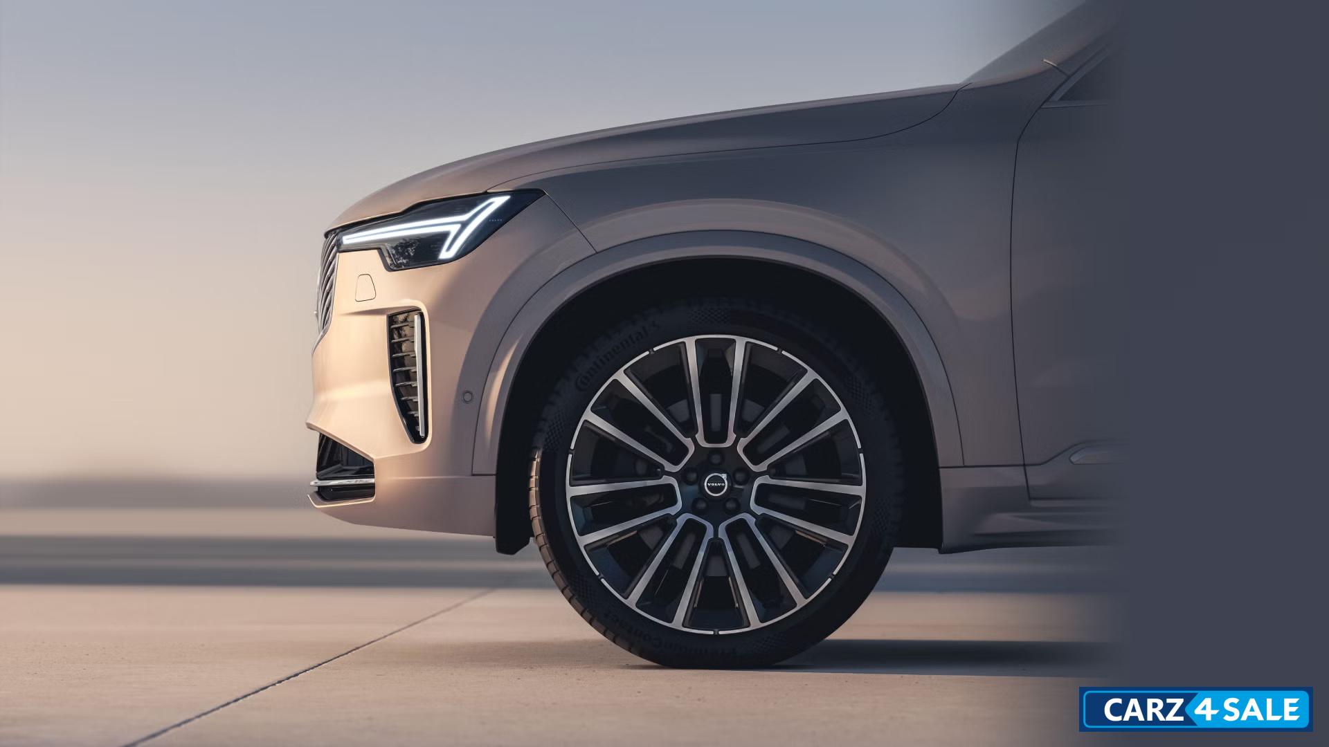 Volvo XC90 B5 Ultra AWD Mild Hybrid 2025