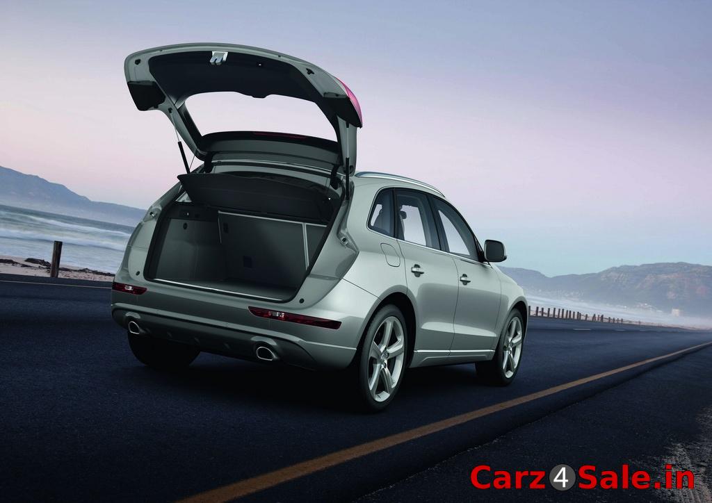 2013 Audi Q5 boot space