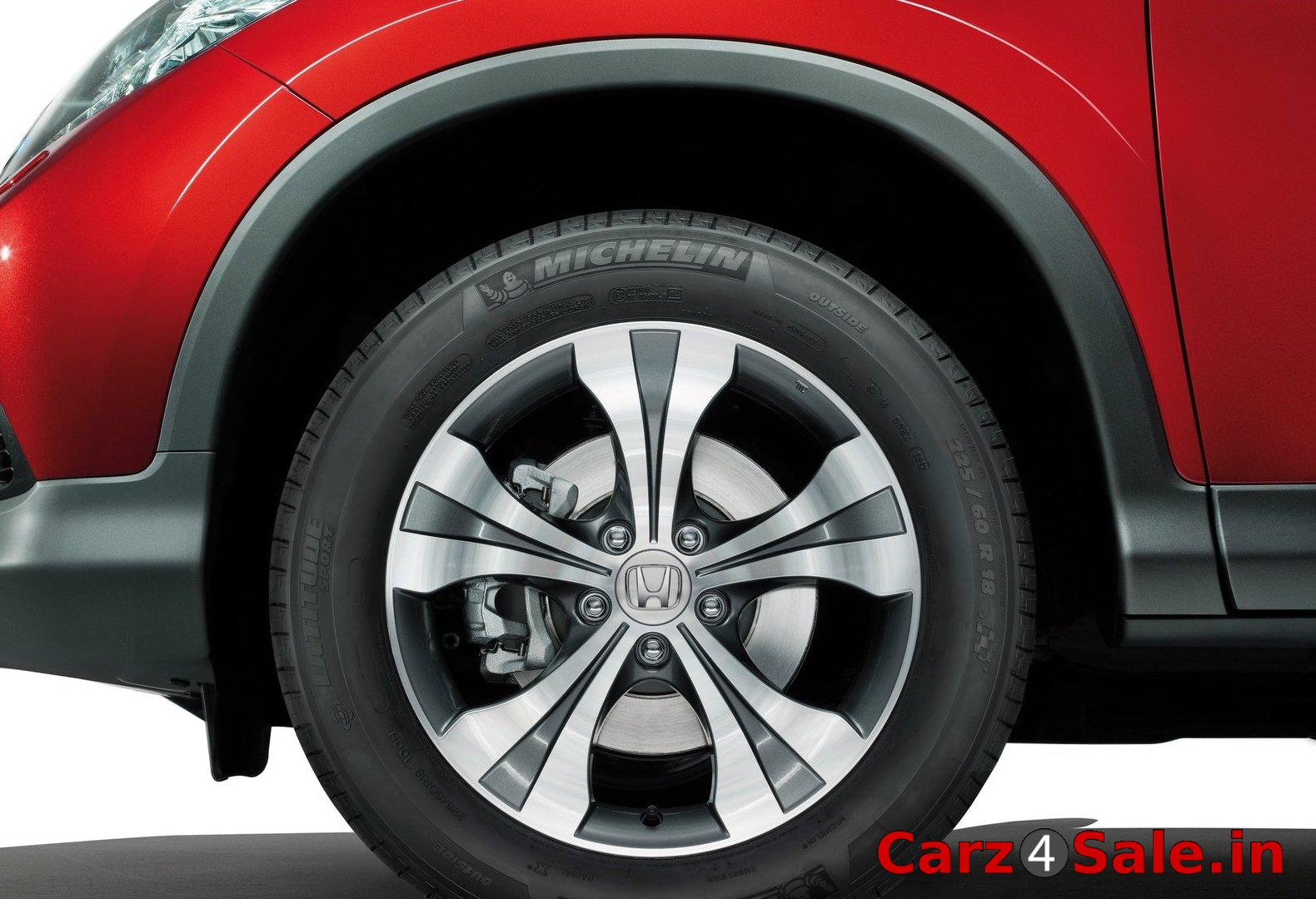 2013 Honda CR-V wheel