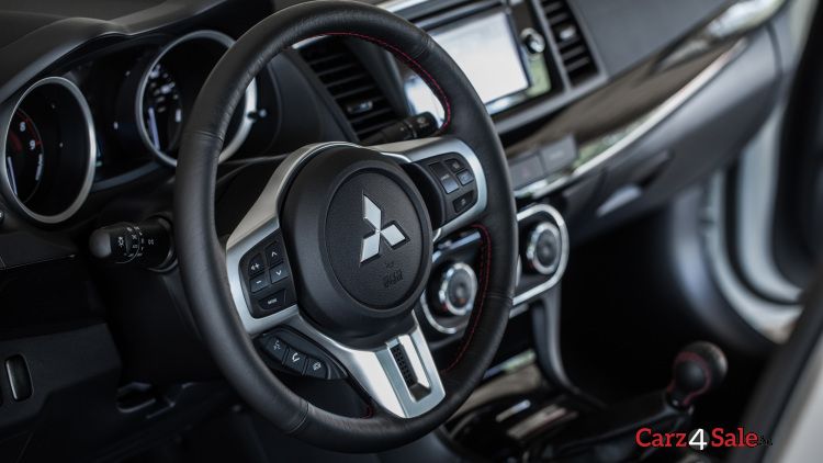 Mitsubishi Evolution Final Edition Interior